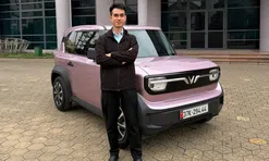 Chủ xe Nghệ An: “Từ lúc mua VinFast VF 3, đi uống cà phê, ăn bát phở chẳng ngại chỗ đỗ xe”