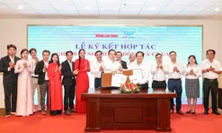 Cú bắt tay đầu năm mới: Đưa kinh tế không gian tầm thấp bảo vệ biển đảo và thềm lục địa