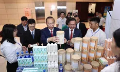 Từ trang trại xanh đến mục tiêu Net Zero 2050: Vinamilk khẳng định vị thế tiên phong tại hội nghị quốc gia