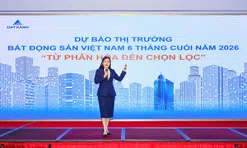 Bất động sản bước vào giai đoạn “chọn lọc”: Giá neo cao, người mua chỉ xuống tiền với sản phẩm có giá trị thực