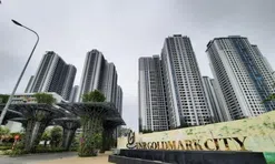 Địa ốc Việt Hân bị phạt hơn 90 triệu vì chậm công bố thông tin nhiều năm