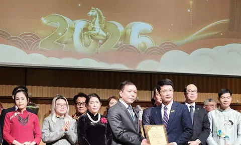 Chung tay cùng kiều bào phát triển đất nước thịnh vượng, hạnh phúc