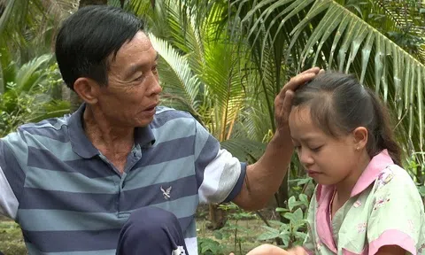 Chuyến xe nhân ái: Ông ngoại 60 tuổi ngày đêm lao lực mong có tiền cứu cháu bị bệnh tim bẩm sinh