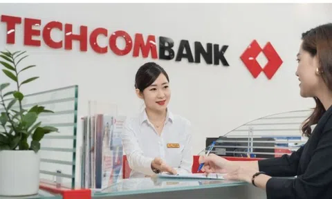 Nhân viên một ngân hàng thu nhập bình quân gần 50 triệu đồng/tháng