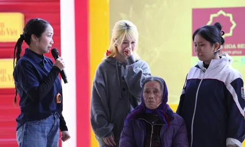 Ốc Thanh Vân khóc nghẹn trong show thực tế