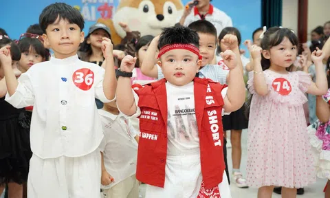 Con trai Dương Lâm tự tin đi casting, phối hợp nhịp nhàng cùng ba trên sân khấu