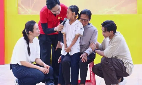 MC Dương Hồng Phúc, ca sĩ Khải Đăng và á hậu Thủy Tiên xót xa trước cô bé 10 tuổi quá hiểu chuyện