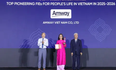 Amway Việt Nam ghi dấu lần thứ 10 được vinh danh giải thưởng Rồng Vàng