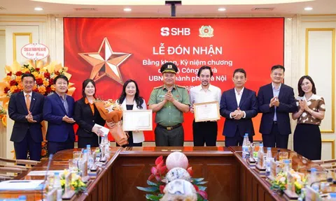 Bộ Công an tặng Bằng khen cho SHB
