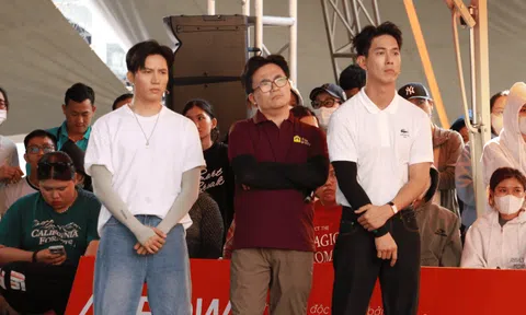 Đại Nghĩa bật khóc, Song Luân và Anh Tú nghẹn ngào trước cô bé mồ côi được ông bà hàng xóm cưu mang suốt hơn 10 năm