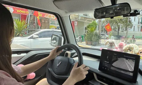 Nữ chủ xe tạm biệt nỗi lo “vần” vô lăng trong đô thị với VinFast VF 3