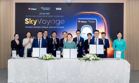 Vietnam Airlines VPBank Visa SkyVoyage:  Thẻ tín dụng doanh nghiệp đầu tiên kết hợp quản trị dòng tiền và đặc quyền hàng không