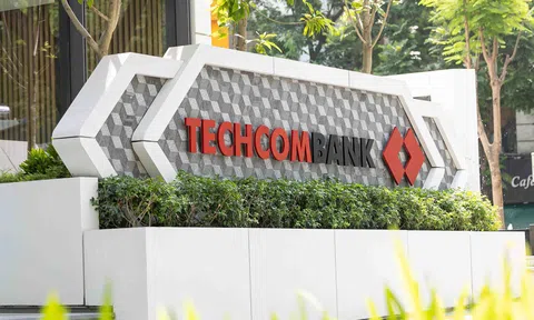 Ngoài dẫn đầu về thu nhập phí, lợi nhuận quý 2 của Techcombank tăng trưởng nhờ đâu?