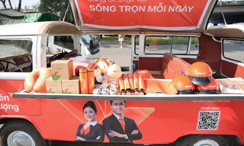 Khi ngân hàng chủ động xuống phố, tài chính số đến gần hơn với người dân
