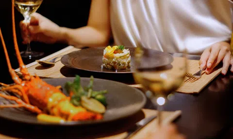 Chạm vào hồn Việt qua trải nghiệm ẩm thực và di sản tại Radisson Blu Resort Cam Ranh