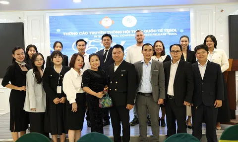 Viện Nghiên cứu Hướng nghiệp và Hội nhập quốc tế đẩy mạnh chiến lược hội nhập, ký kết hợp tác đào tạo với đối tác Canada