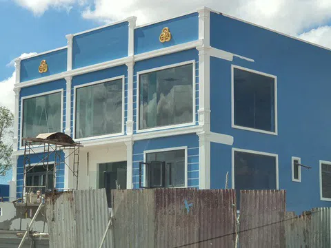 Bạc Liêu: Cương quyết tháo dỡ căn nhà màu xanh sai phép