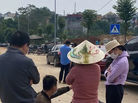 "Tay không bắt giặc", môi giới kiếm lời trăm triệu nhờ bán chênh