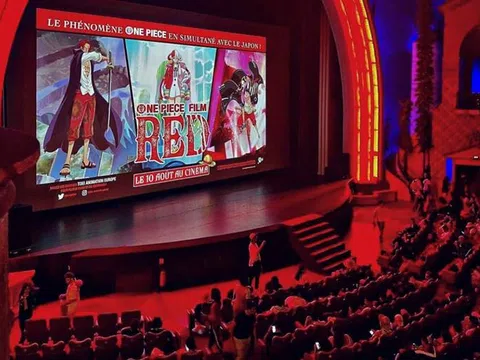 ONE PIECE FILM RED tạo hiệu ứng toàn cầu: Gây bão nơi quê nhà, càn quét phòng chiếu cả thế giới