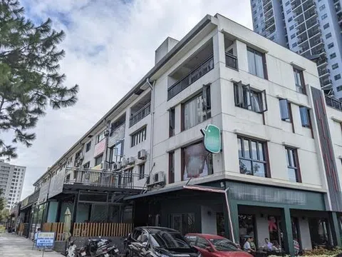 Hàng chục căn shophouse cơi nới sai phép tại khu đô thị Gamuda