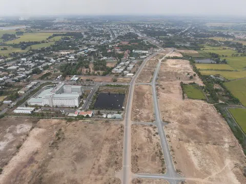 Long An: Không có dự án với tên gọi Central Mall