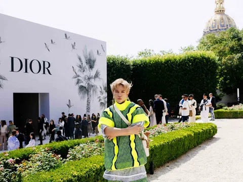 Beauty boy của Việt Nam gây tranh cãi khi tham dự show Schiaparelli, Dior, Thom Browne