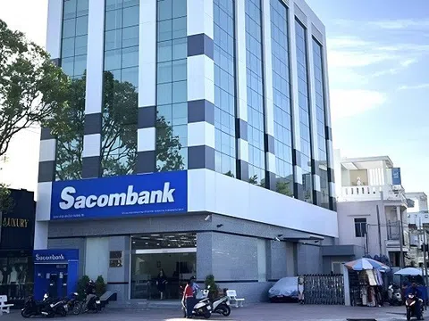 Sacombank đền bù hơn 17 tỷ đồng cho khách hàng ở Cam Ranh