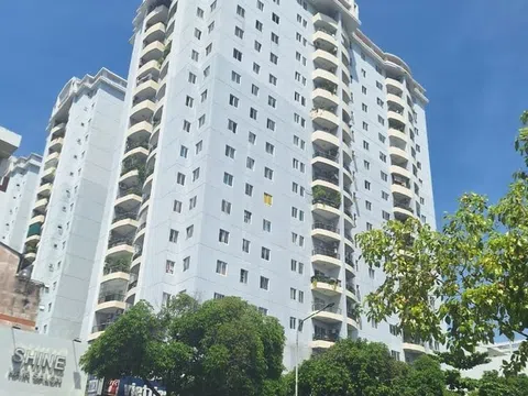 Vụ 214 căn hộ chung cư Phú Thạnh bỗng dưng bị siết nợ: Họp đưa ra phương án giải quyết, dân vẫn bất an