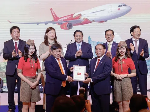 Bay Hàn Quốc với siêu khuyến mãi dịp Vietjet kỷ niệm 10 năm bay đến “xứ sở kim chi” và công bố đường bay mới