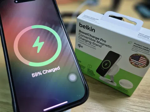 Belkin BoostCharge Pro Qi2 - Đế sạc không dây Qi2 nhỏ gọn, hoàn hảo cho iPhone