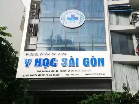 Tước giấy phép 4 tháng hai phòng khám đa khoa Tháng Tám và Y học Sài Gòn vì ‘vẽ bệnh, moi tiền’