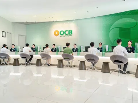 Phát triển bền vững và tiên phong số hóa, OCB vào Top Thương hiệu niêm yết dẫn đầu năm 2024