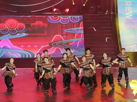 Các nhóm nhảy mang truyền thuyết Sơn Tinh, văn hoá cồng chiêng, dân ca Nam Bộ lên sân khấu Dalat Best Dance Crew 2025