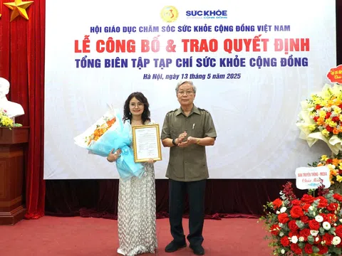 Nhà báo Chu Loan nhận quyết định bổ nhiệm Tổng Biên tập Tạp chí Sức Khỏe Cộng Đồng