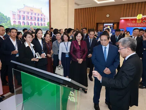 Giải pháp tài chính số OCB nổi bật tại sự kiện chuyển đổi số ngành ngân hàng 2025