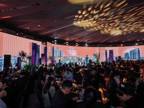 Hàng trăm khách hàng tham dự sự kiện giới thiệu chính thức dự án Lumière Midtown