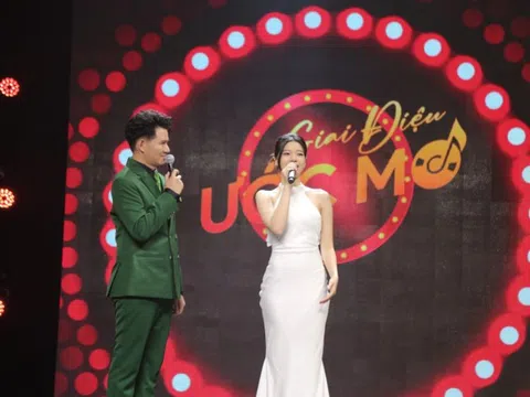 Một nữ sinh cất giọng khiến MC Vũ Mạnh Cường cảm thán: “Sinh ra để đứng trên sân khấu”