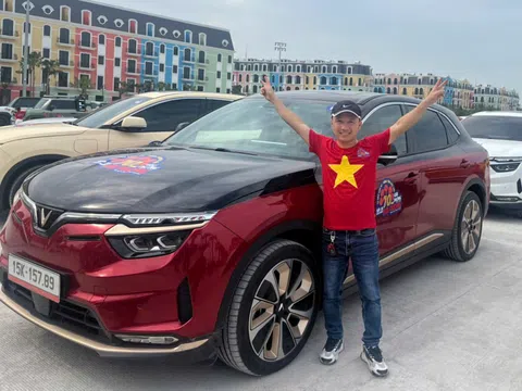 5 tháng đi VinFast VF 8 được 12.000 km, chủ xe chia sẻ: “Rất nhiều điểm ngang xe Đức tầm giá 4-6 tỷ đồng, có trang bị là của hiếm”