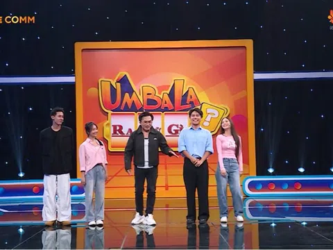 Úm Ba La Ra Chữ Gì?: MC Đại Nghĩa thích thú trước màn tung hứng duyên dáng của hai đội chơi