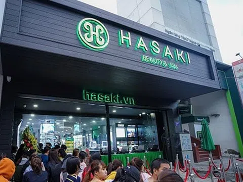 Chủ hệ thống cửa hàng mỹ phẩm Hasaki nợ thuế