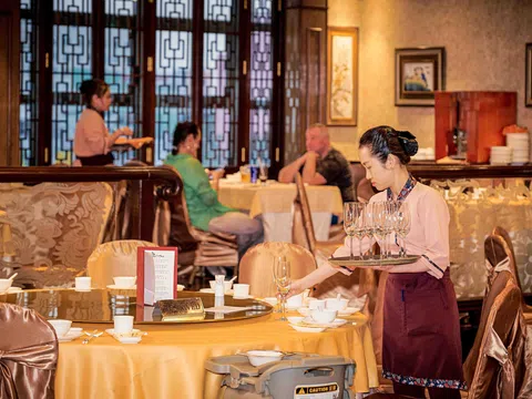 Ngân Đình bước sang tuổi 33, nhà hàng Hoa lâu đời bậc nhất Sài Gòn tri ân thực khách với loạt ưu đãi hấp dẫn