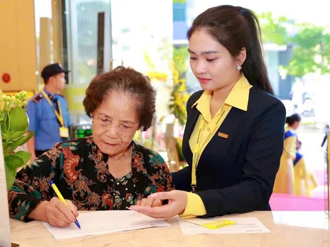 Nam A Bank đồng hành khách hàng phục hồi kinh tế sau thiên tai
