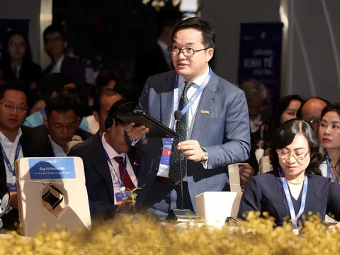 Nam A Bank “hiến kế” 3 mũi nhọn tài chính xanh thu hút vốn ngoại tại diễn đàn kinh tế mùa thu 2025