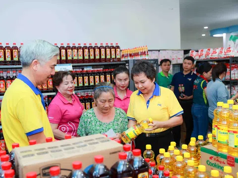 Siêu thị mini 0 đồng 2026: PNJ chung tay mang Tết đến 15.000 bà con khó khăn