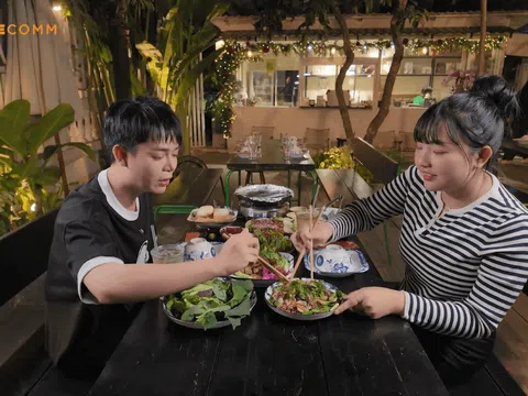 Tuấn Kiệt và Hỷ Khí Dương Dương trải nghiệm ẩm thực Hà Nội giữa lòng TP.HCM