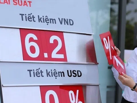 Đằng sau cuộc đua lãi suất ngân hàng