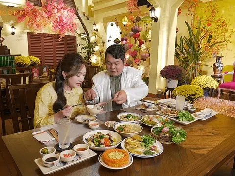 Quán ăn hạnh phúc tập 43: Phương Lan và Bảo Bảo hào hứng khám phá “Mâm cỗ Bát Tràng”