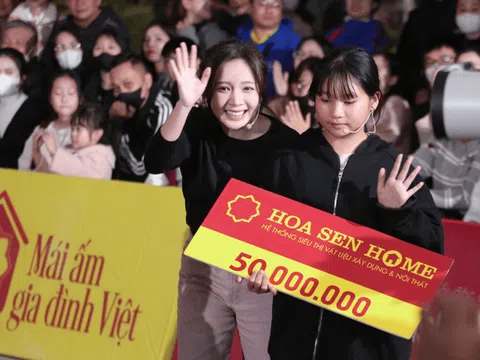 “Mái ấm gia đình Việt” tập 179 trao hơn nửa tỷ đồng cho các em nhỏ mồ côi