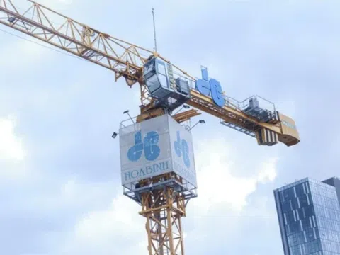 Xây dựng Hòa Bình bị kiểm toán ngoại trừ do thiếu xác nhận công nợ