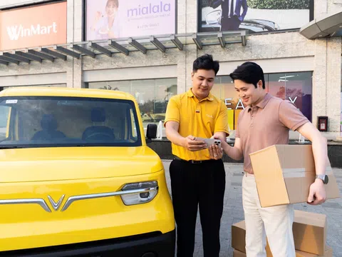 Tiểu thương chấm điểm 10 cho VinFast EC Van vì xe gọn, thùng rộng, chạy cả ngày không tốn tiền nhiên liệu